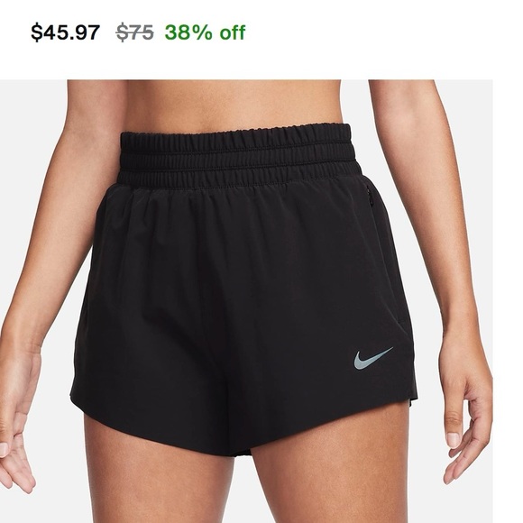 Women’s Nike shorts - Picture 1 of 4